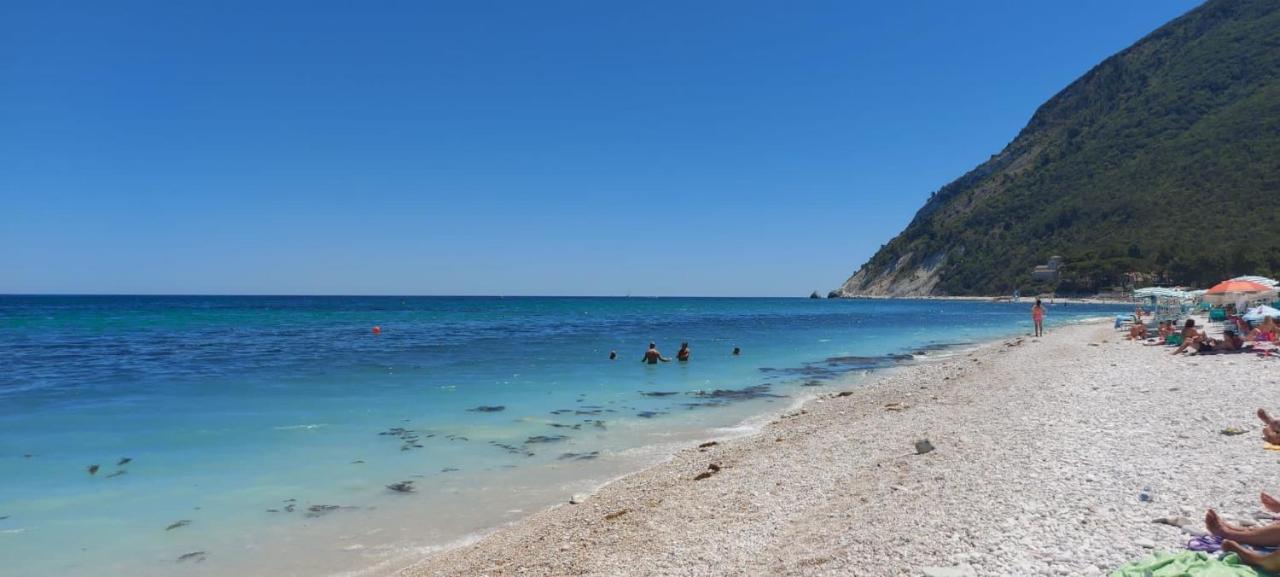 B&B Villa Fioreconero Montacuto Екстериор снимка